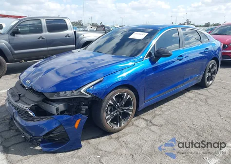 2021 Kia K5 Gt-Line z USA, uszkodzony, nr VIN 5XXG64J20MG068761